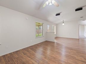 4006 Texella CV, Round Rock TX 78681
