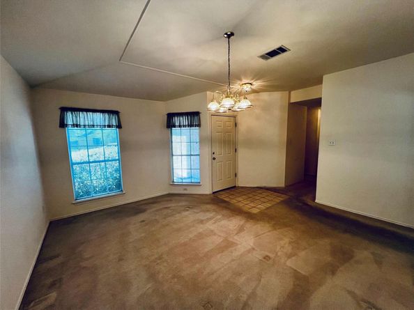 1308 Canna Lily Ln, Pflugerville TX 78660