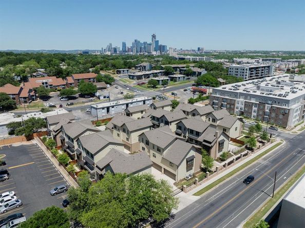 2209 Woodland Ave 901, Austin TX 78741