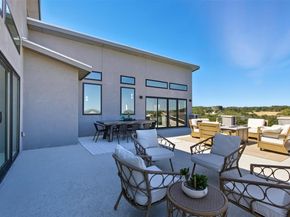 18402 Lakeland DR, Point Venture TX 78645