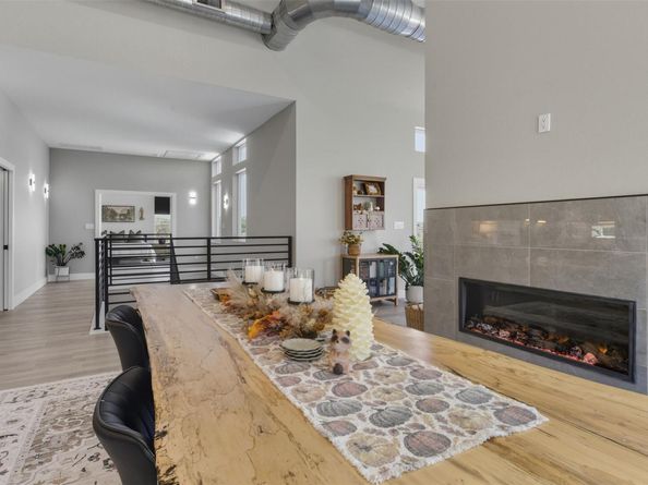 18402 Lakeland DR, Point Venture TX 78645