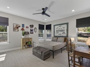 18402 Lakeland DR, Point Venture TX 78645