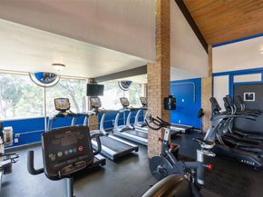 18402 Lakeland DR, Point Venture TX 78645