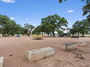 18402 Lakeland DR, Point Venture TX 78645