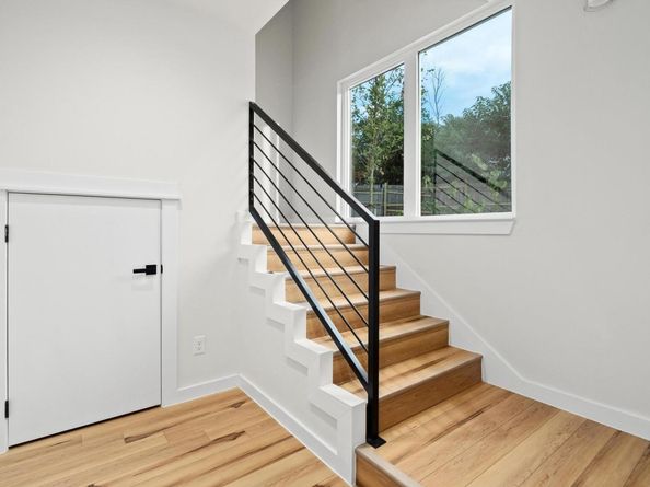 2309 Montopolis DR 1, Austin TX 78741