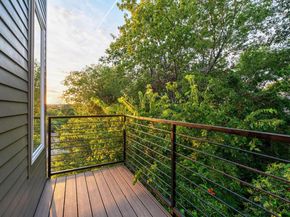 2309 Montopolis DR 1, Austin TX 78741