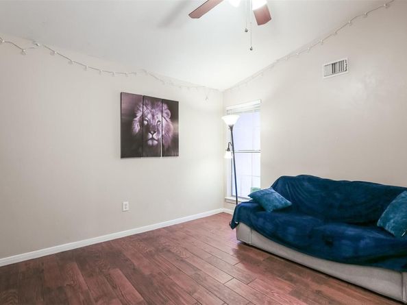 501 W 26th ST 312, Austin TX 78705