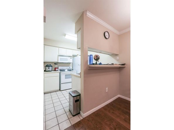 501 W 26th ST 312, Austin TX 78705