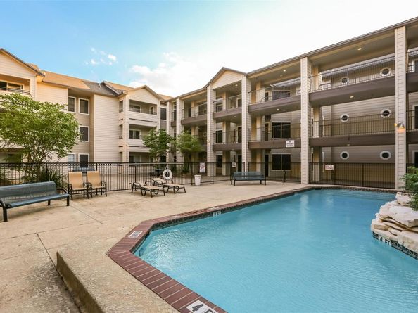 501 W 26th ST 312, Austin TX 78705