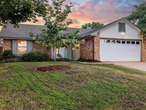 16355 Edgemere DR, Pflugerville TX 78660