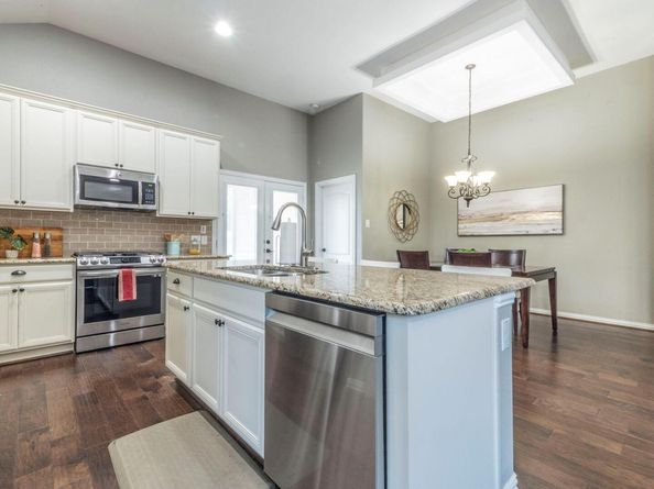 105 Penna LN, Georgetown TX 78628