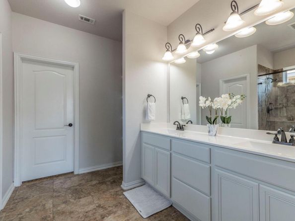 105 Penna LN, Georgetown TX 78628