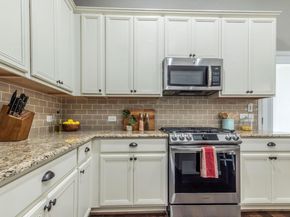 105 Penna LN, Georgetown TX 78628