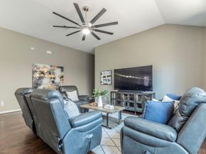 105 Penna LN, Georgetown TX 78628
