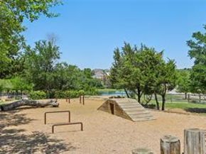 105 Penna LN, Georgetown TX 78628