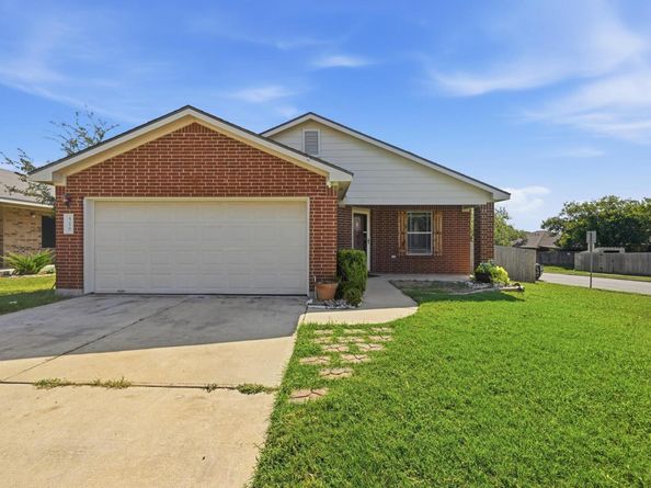 516 Emma Rose TRL, Leander TX 78641
