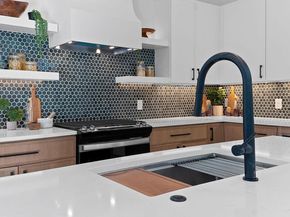 4402 Garnett ST 1, Austin TX 78745