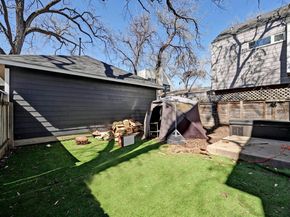 1118 Linden ST A & B, Austin TX 78702