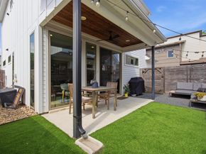 2710 Zaragosa ST A, Austin TX 78702