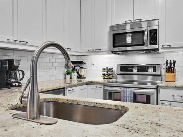 3404 American DR 1105, Lago Vista TX 78645