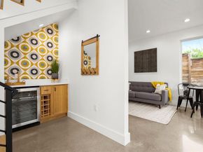 2919 E 13th ST 2, Austin TX 78702