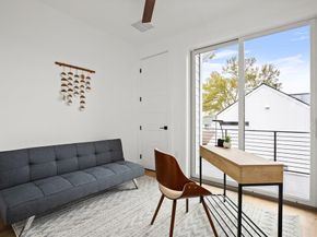 2919 E 13th ST 2, Austin TX 78702