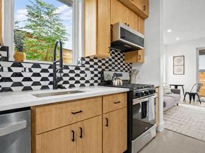 2919 E 13th ST 2, Austin TX 78702