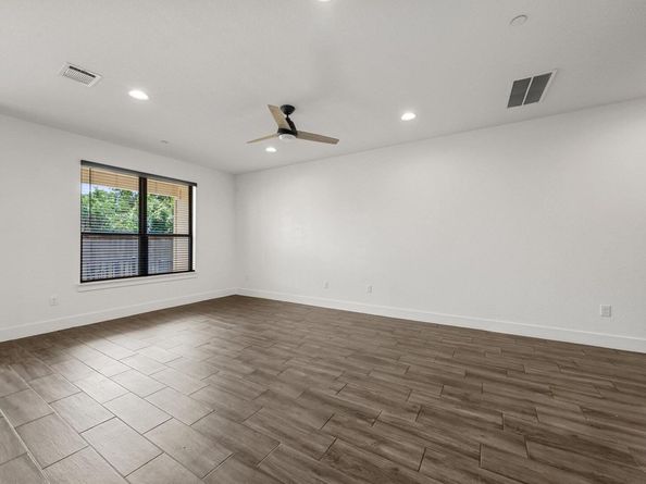 12315 Maypole BND 1002, Austin TX 78717