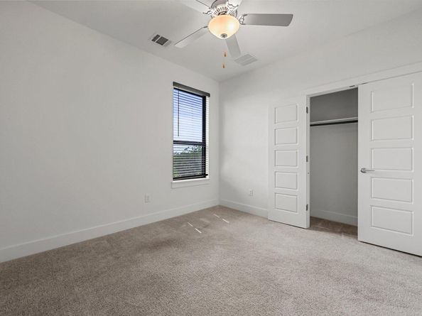 12315 Maypole BND 1002, Austin TX 78717