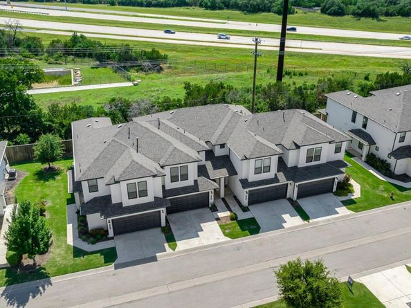 12315 Maypole BND 1002, Austin TX 78717