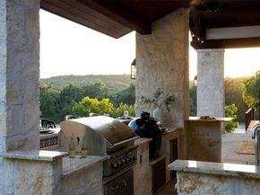 15016 Flat Top Ranch RD, Austin TX 78732