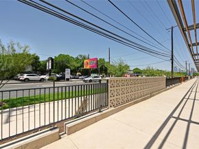 2209 S 1st ST 107, Austin TX 78704