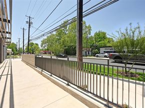 2209 S 1st ST 107, Austin TX 78704