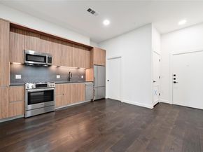 2209 S 1st ST 107, Austin TX 78704