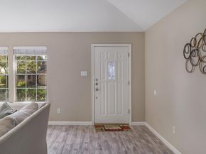 6121 Jumano LN, Austin TX 78749