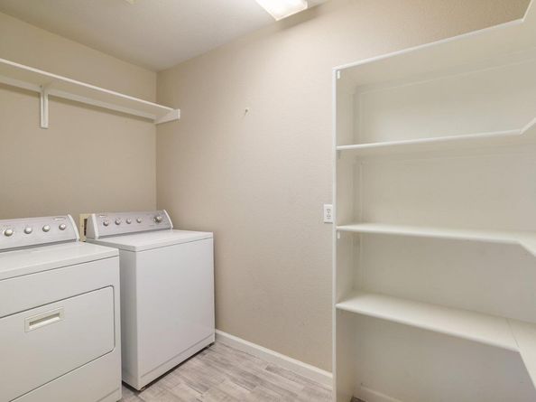 6121 Jumano LN, Austin TX 78749