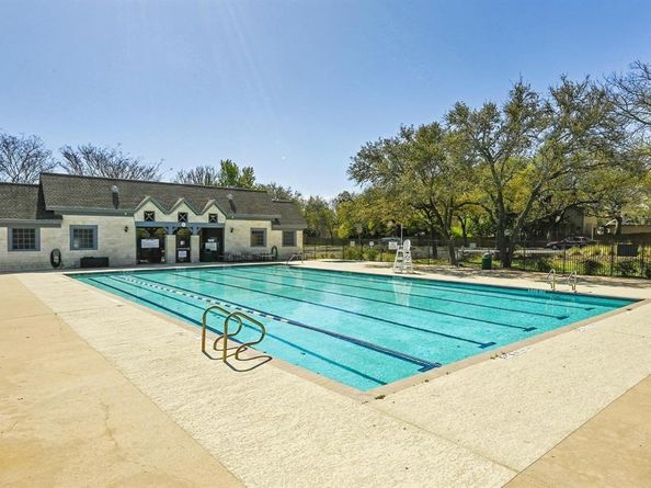 6121 Jumano LN, Austin TX 78749