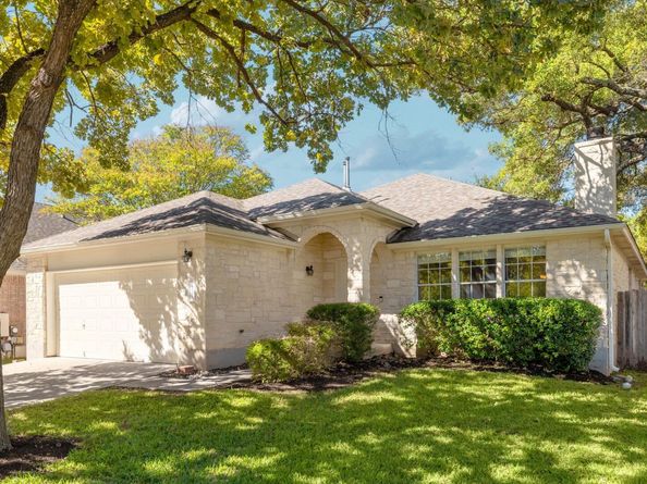 6121 Jumano LN, Austin TX 78749