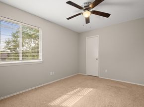 10607 Watchful Fox DR, Austin TX 78748