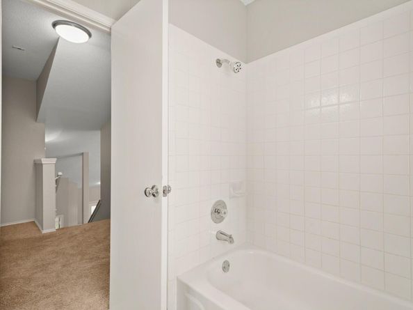 10607 Watchful Fox DR, Austin TX 78748