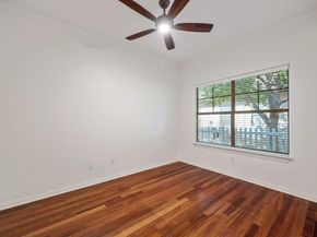 6801 Beckett RD 134L, Austin TX 78749