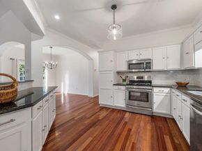 6801 Beckett RD 134L, Austin TX 78749