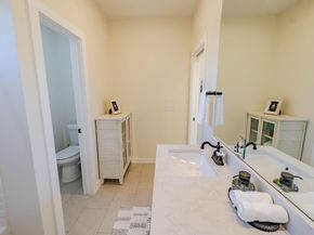 7609 Bennett Ave A, Austin TX 78752