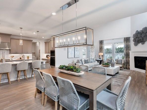 9513 Boathouse DR, Austin TX 78744