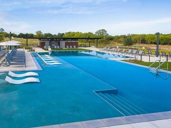 9513 Boathouse DR, Austin TX 78744