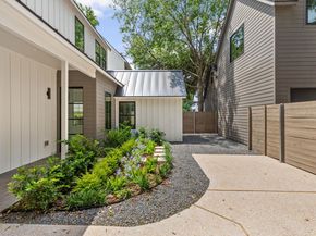 2707 Stacy 2, Austin TX 78704