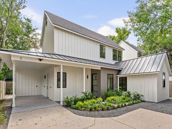 2707 Stacy