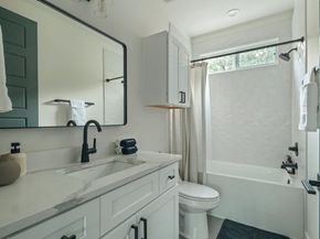 1309 Bob Harrison ST, Austin TX 78702