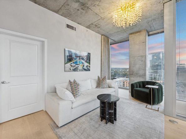 360 Nueces ST 1417, Austin TX 78701