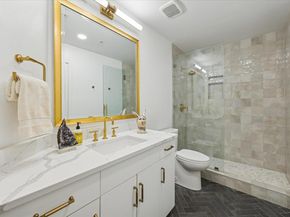 360 Nueces ST 1417, Austin TX 78701